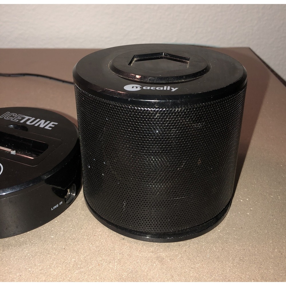Macally‎ ICETUNE iPod Speaker/Charger Black Cool 30-PIN Apple Dock